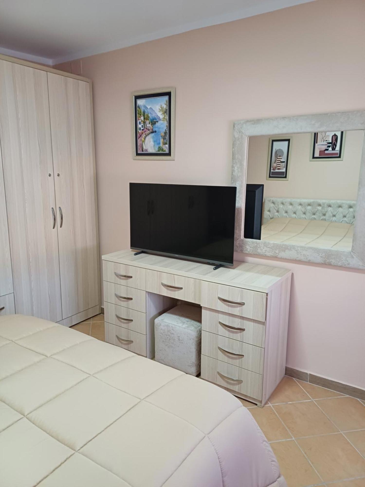 Apartamenti Vero Tirana Exterior photo