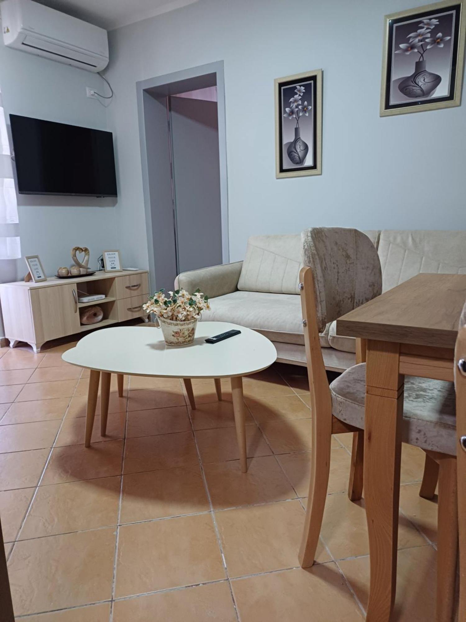 Apartamenti Vero Tirana Exterior photo